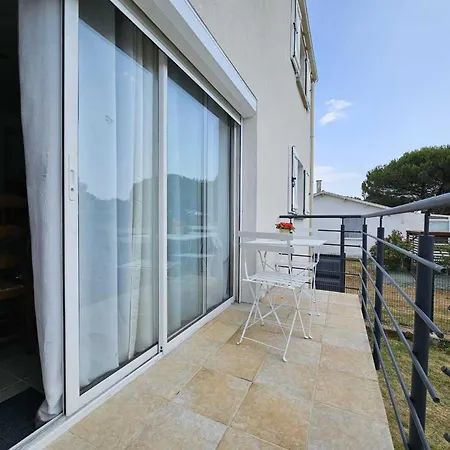 Confortable Et Spacieuse, Ideal Pour 8 Personnes - Fr-1-476-245