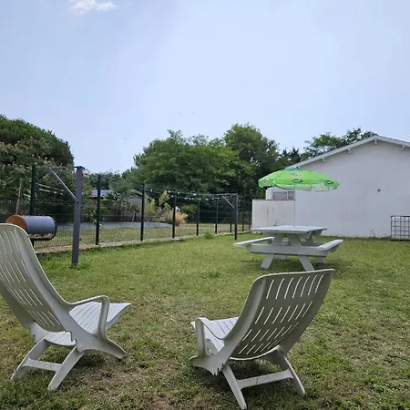 Confortable Et Spacieuse, Ideal Pour 8 Personnes - Fr-1-476-245